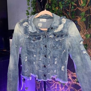 ✨Ripped Distressed Denim Jacket with Stretch Size Large✨